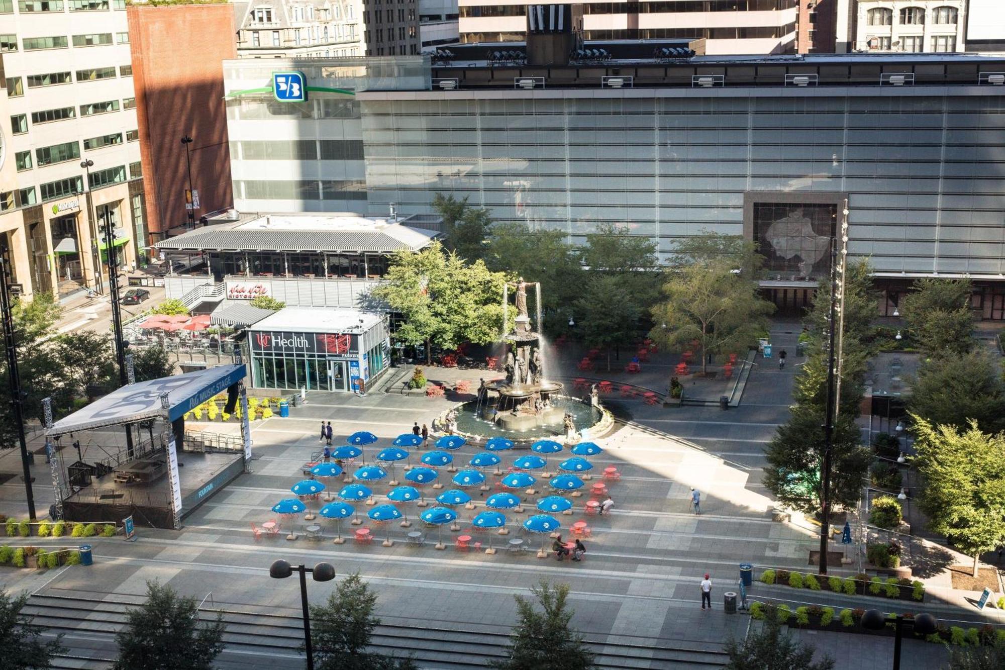 The Westin Cincinnati Bagian luar foto