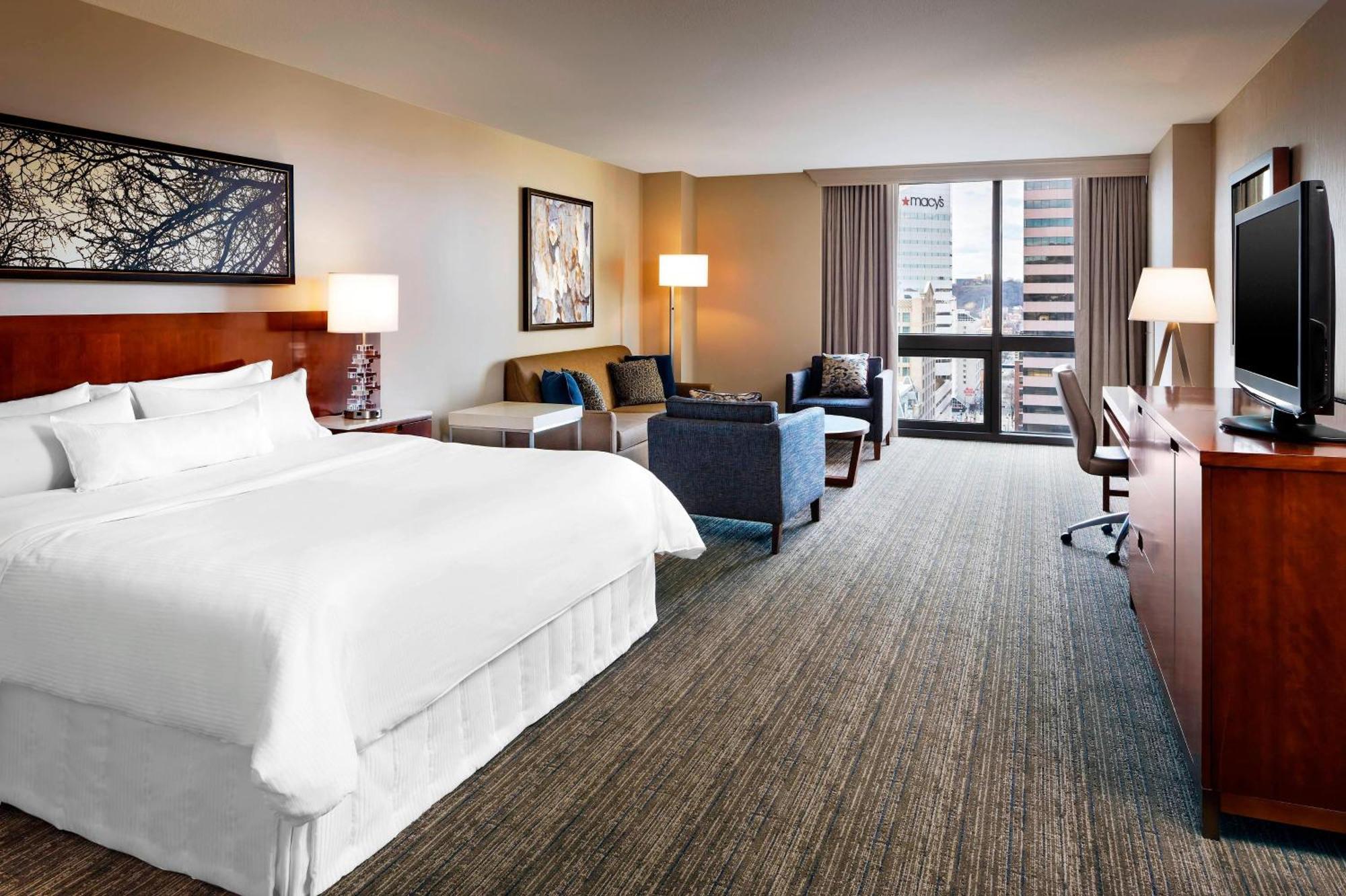 The Westin Cincinnati Bagian luar foto