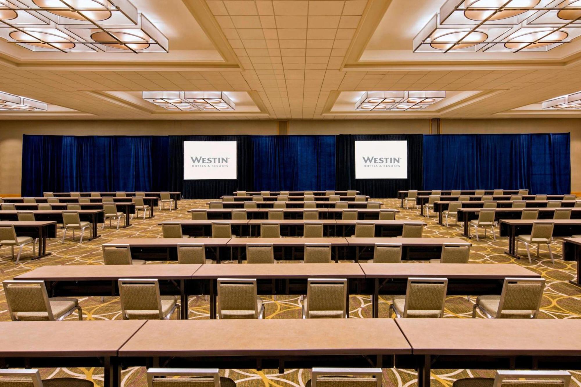 The Westin Cincinnati Bagian luar foto