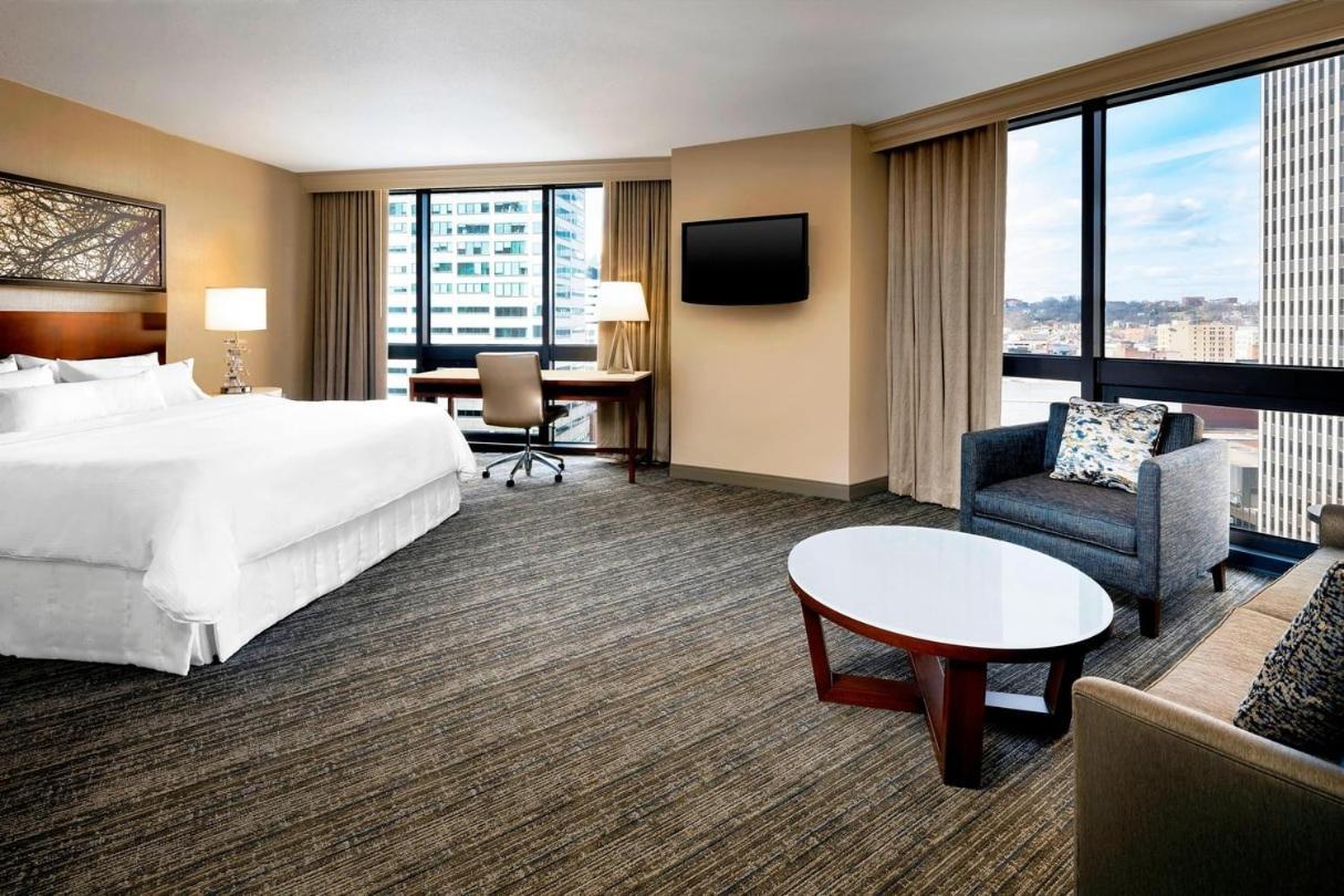 The Westin Cincinnati Bagian luar foto
